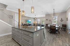 Aquaholic G S 77 Saint Francis Dr N