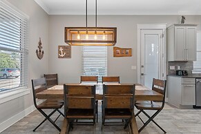 Aquaholic G S 77 Saint Francis Dr N