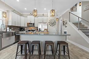 Aquaholic G S 77 Saint Francis Dr N