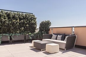 easyhomes - Central Tower