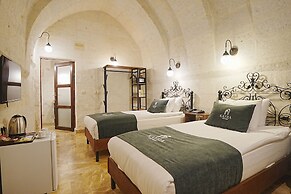 Kayra Cave Suites