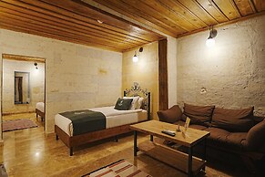 Kayra Cave Suites