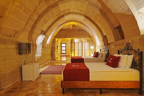 Kayra Cave Suites
