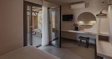 Amal Kythnos Suites