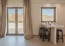 Amal Kythnos Suites
