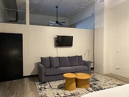 424 Gold Way- 3Bed/2Bath Apartment