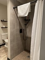 424 Gold Way- 3Bed/2Bath Apartment