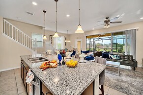 Private Conservation View With Theme Rooms and Beautiful Pool Area, Pe