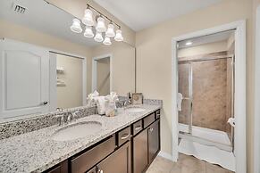 Private Conservation View With Theme Rooms and Beautiful Pool Area, Pe