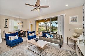 Private Conservation View With Theme Rooms and Beautiful Pool Area, Pe