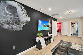 Private Conservation View With Theme Rooms and Beautiful Pool Area, Pe