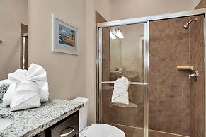 Private Conservation View With Theme Rooms and Beautiful Pool Area, Pe