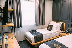 RW Boutique Hotel