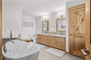 Spring Creek Vacations