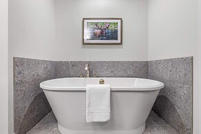 Spring Creek Vacations