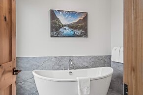 Spring Creek Vacations