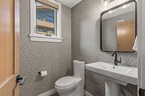 Spring Creek Vacations