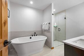 Spring Creek Vacations