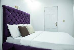 Charming 1-bed Apartment in Abuja