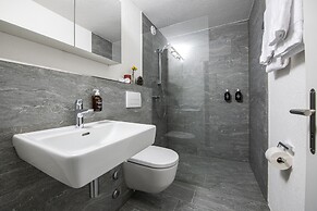 Flem Mountain Lodge