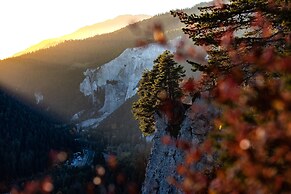 Flem Mountain Lodge