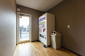 HOTEL R9 The Yard Ena