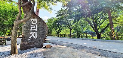 Jirisan Yeonriji Pension
