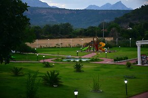 Dream Town Hotel & Restaurant