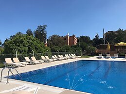 Dream Town Hotel & Restaurant