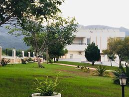 Dream Town Hotel & Restaurant