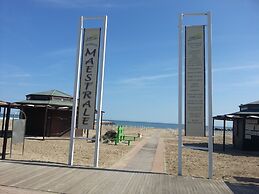 Appartamento sulla spiaggia con balcone