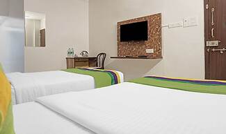 Treebo Diamond Residency - DDPK Inn