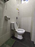 OYO 90478 Marina World