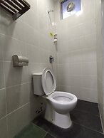 OYO 90478 Marina World