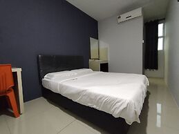 OYO 90478 Marina World