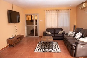 Fully Aircondition 3bed Villa- A/c- Wifi- Hotwater