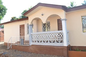 Fully Aircondition 3bed Villa- A/c- Wifi- Hotwater