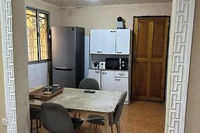 Full Aircon- 3bed Villa- A/c- Wifi- Hotwater