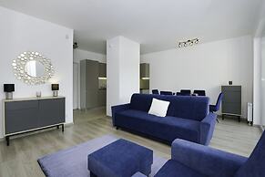 Elisabeth Downtown Apartments by UrbanRent