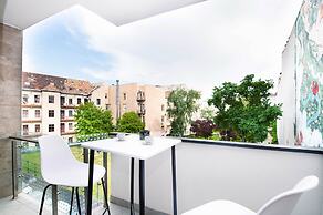 Elisabeth Downtown Apartments by UrbanRent