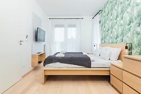 Elisabeth Downtown Apartments by UrbanRent