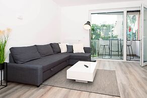 Elisabeth Downtown Apartments by UrbanRent