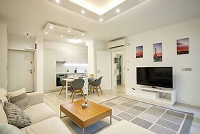 Elisabeth Downtown Apartments by FirstHost