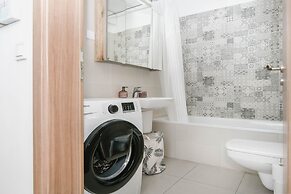 Elisabeth Downtown Apartments by UrbanRent