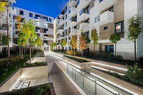 Elisabeth Downtown Apartments by UrbanRent