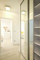 Elisabeth Downtown Apartments by FirstHost