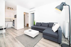 Elisabeth Downtown Apartments by UrbanRent