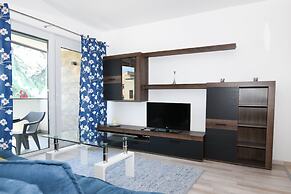 Elisabeth Downtown Apartments by UrbanRent