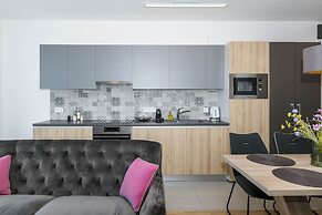 Elisabeth Downtown Apartments by UrbanRent