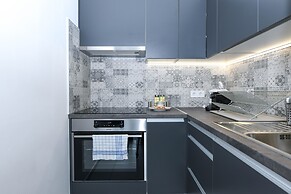 Elisabeth Downtown Apartments by UrbanRent